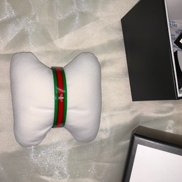 Gucci Bangle - Picture 2 of 2